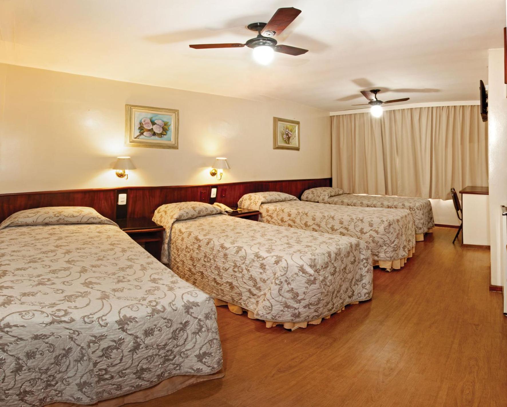Lira Hotel Curitiba Eksteriør billede
